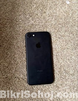 iPhone 7 32 gb full box